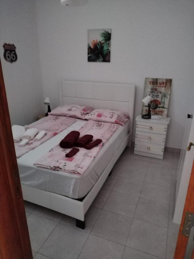 Casa Da Laranjeira Apartment Montargil Luaran gambar