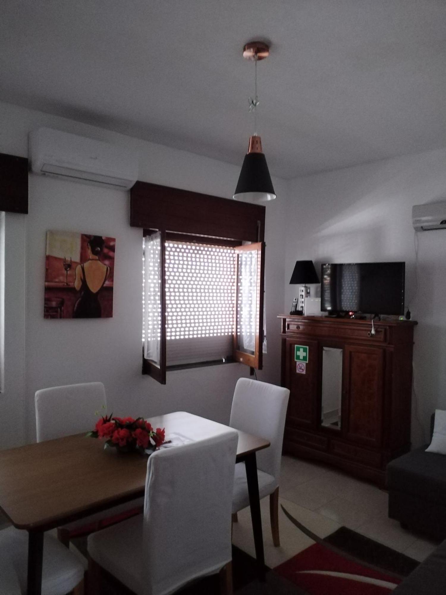 Casa Da Laranjeira Apartment Montargil Luaran gambar